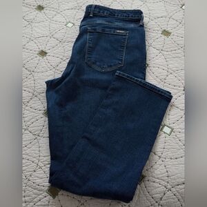 Eddie Bauer Curvy Straight Jeans, Size 18